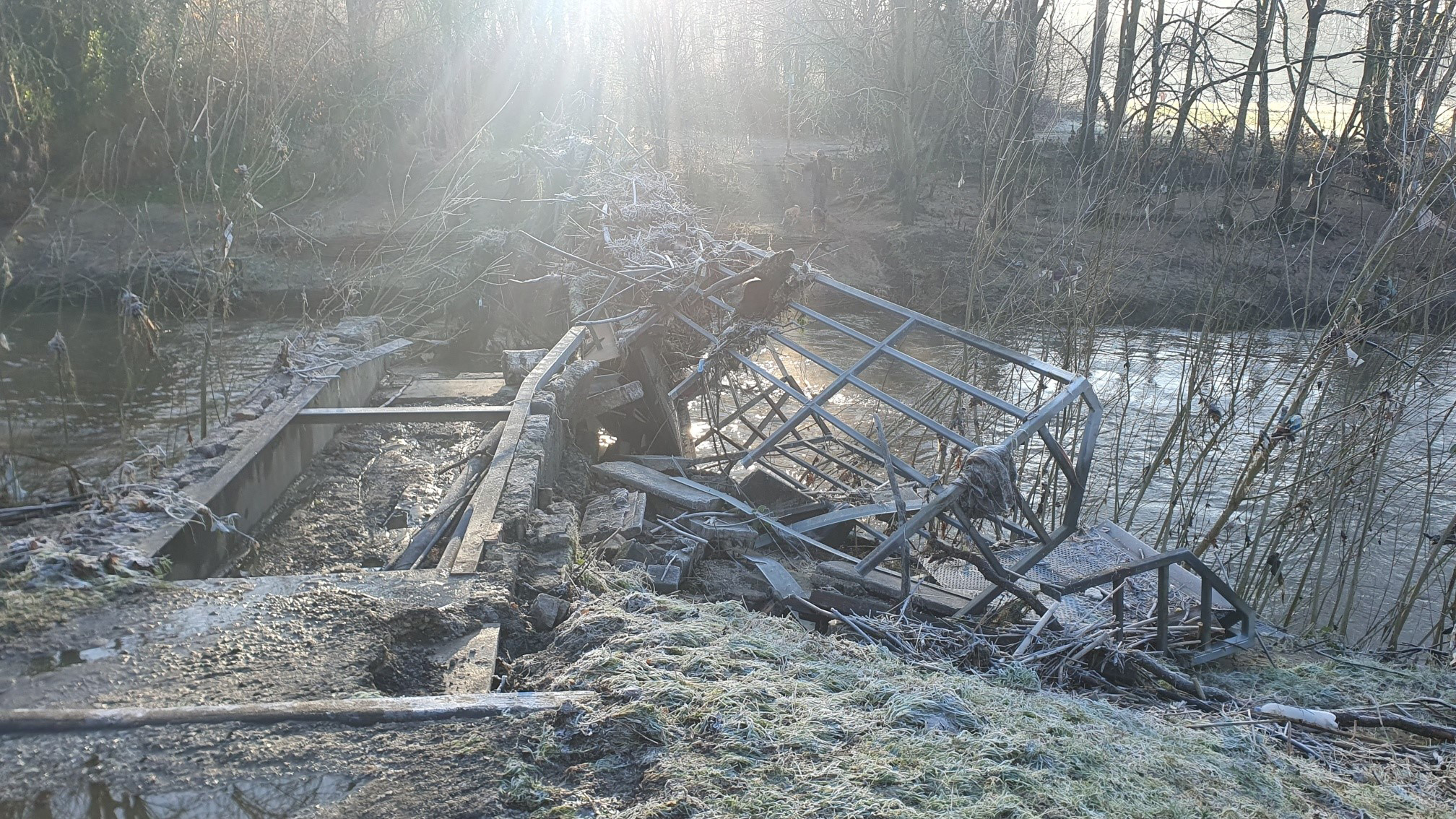 Collapsed bridge